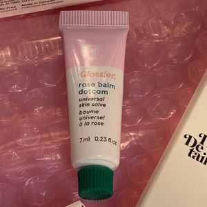 Glossier Makeup - Glossier you look good mirror bundle balm brow etc Glossier Makeup - Glossier you look good mirror bundle balm brow etc